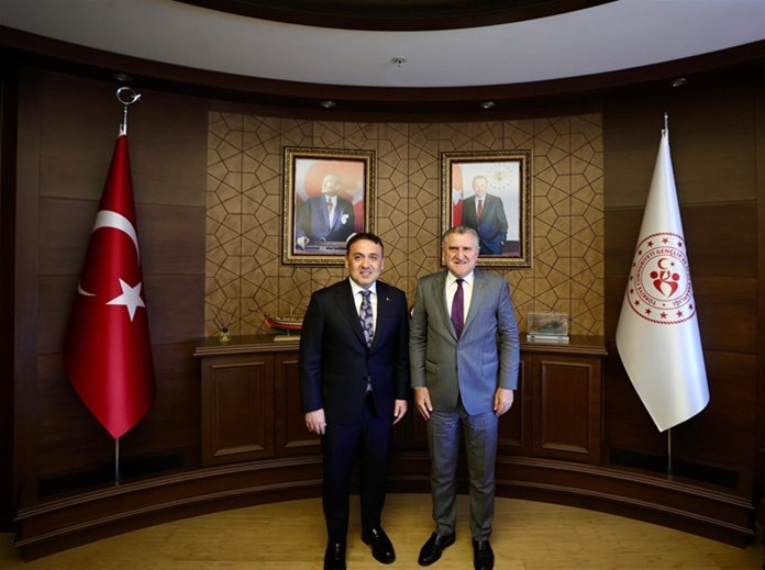 Valimiz Sayın Faik Oktay Sözer, Bakanımız Sayın DR. Osman Aşkın Bak'ı Ziyaret Etlti